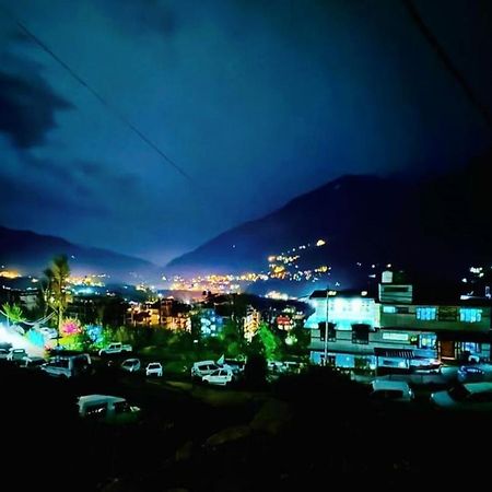 Hotel Himachal Heights 马拉里 外观 照片