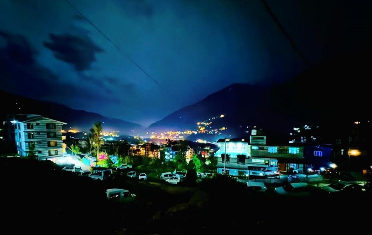 Hotel Himachal Heights 马拉里 外观 照片